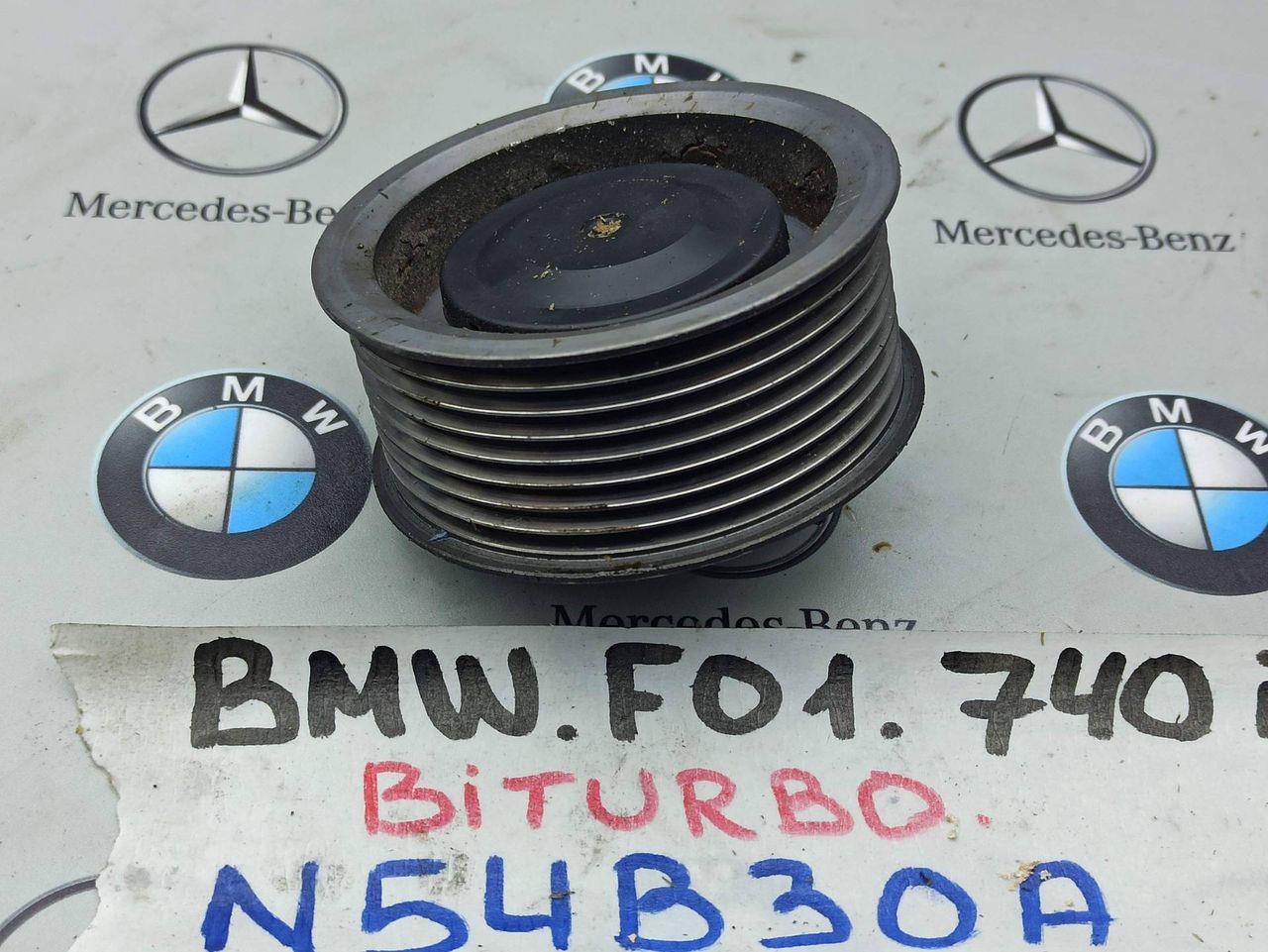 Ролик обводной BMW 7 серия F01/F02 2010, 3.0 л., N54 B30 A, бензин, 7627053