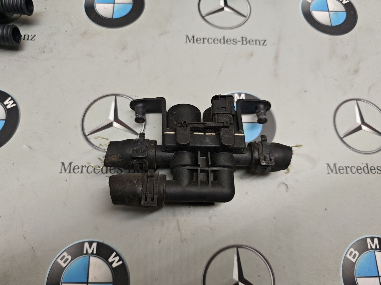 кран отопителя (печки) BMW 5 серия E60/E61 [рестайлинг] 2008, 6931708