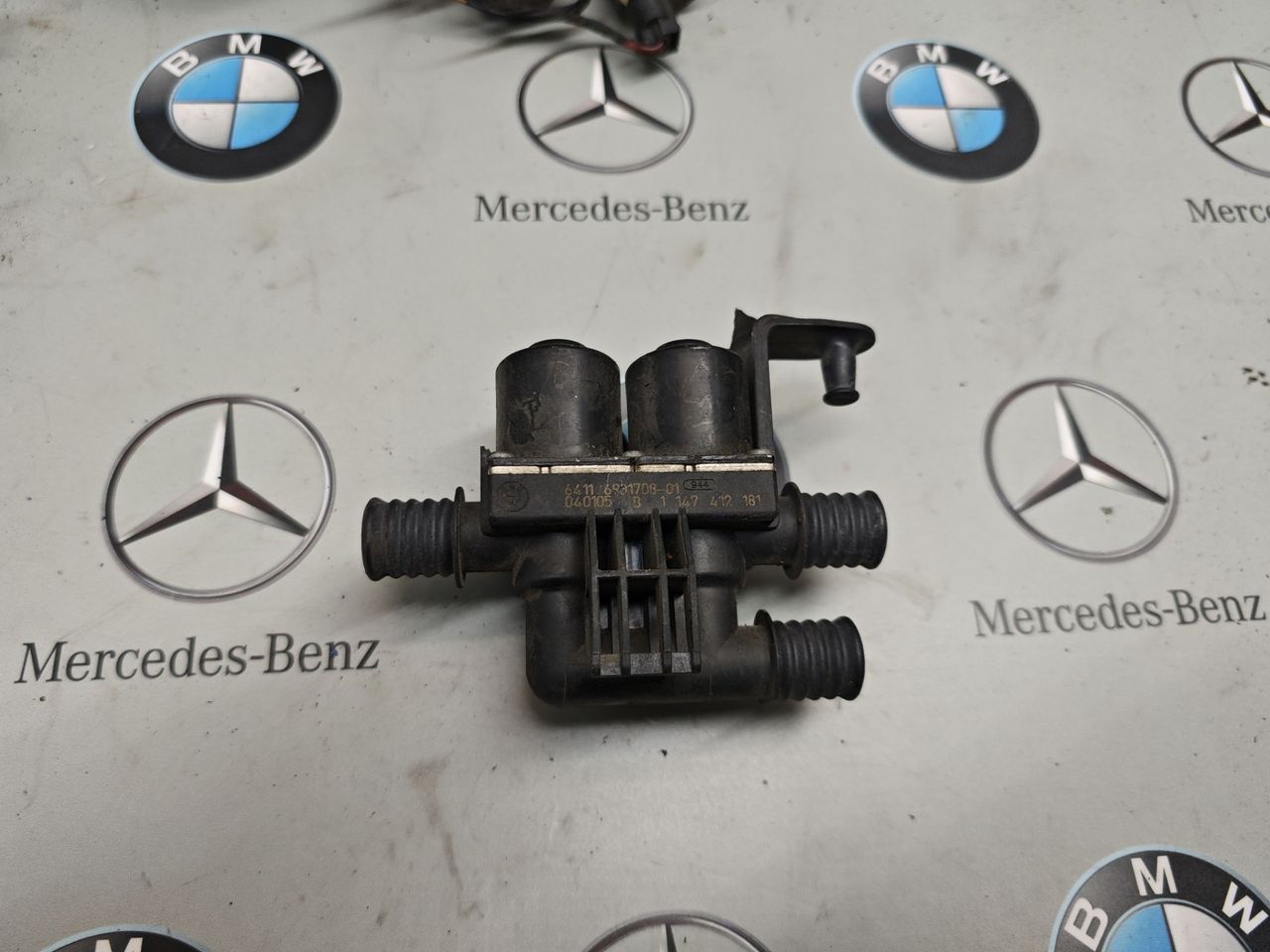 кран отопителя (печки) BMW 5 серия E60/E61 2006, 6931708