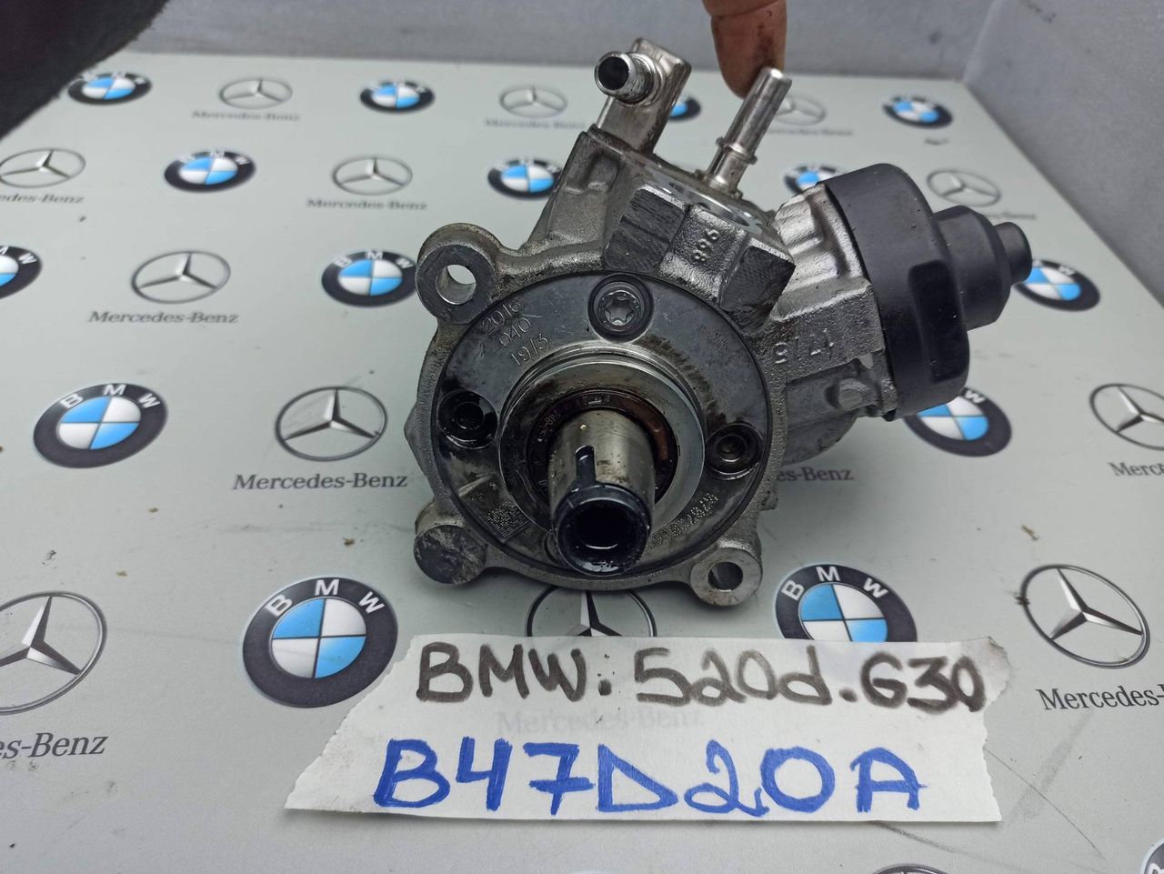 ТНВД BMW 5 серия G30/G31 2017, 2.0 л., B47 D20 A, дизель, 8511626