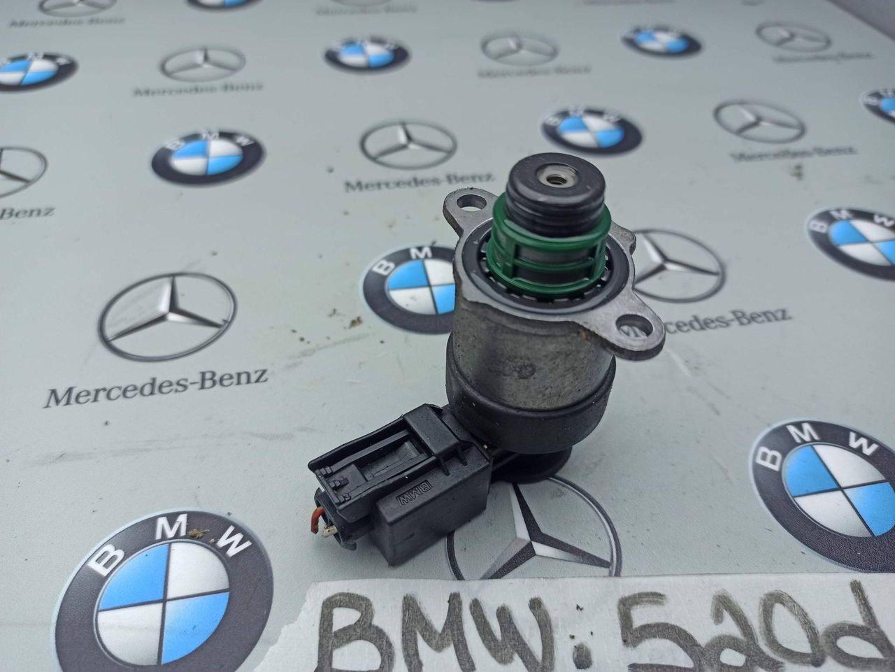 датчик давления топлива BMW 5 серия G30/G31 2017, 2.0 л., B47 D20 A, дизель, 6582721837, 6582721