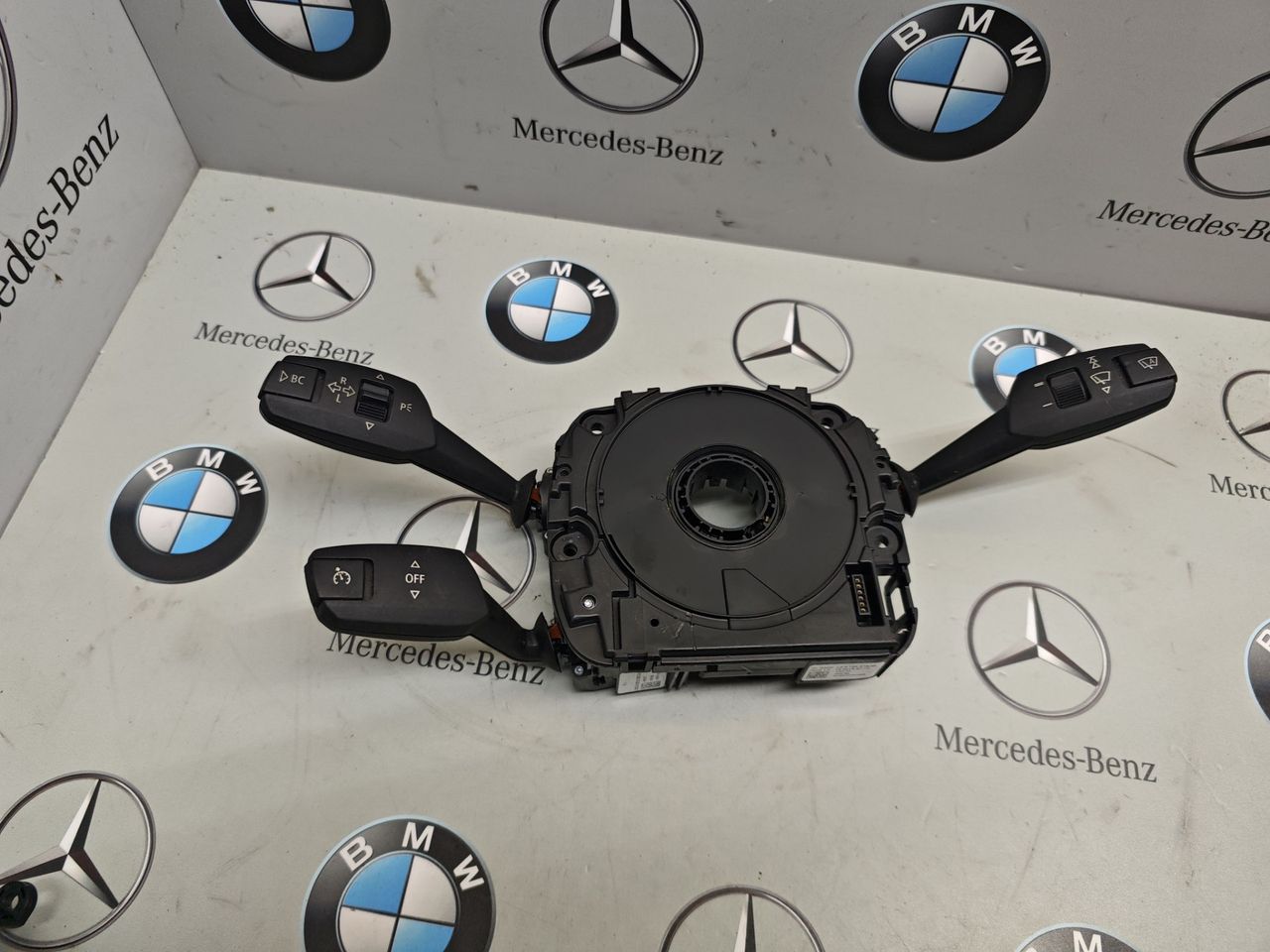 переключатель подрулевой (стрекоза) BMW X5 E70 [рестайлинг] 2011, 9164419