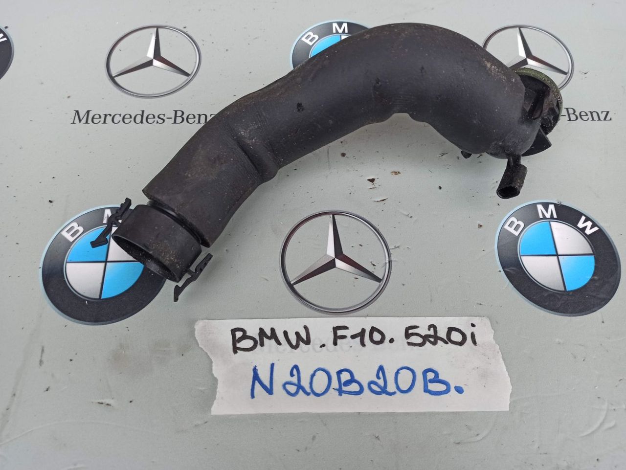 патрубок вентиляции картера BMW 5 серия F07/F10/F11 2011, 2.0 л., N20 B20 B, бензин, 7598091