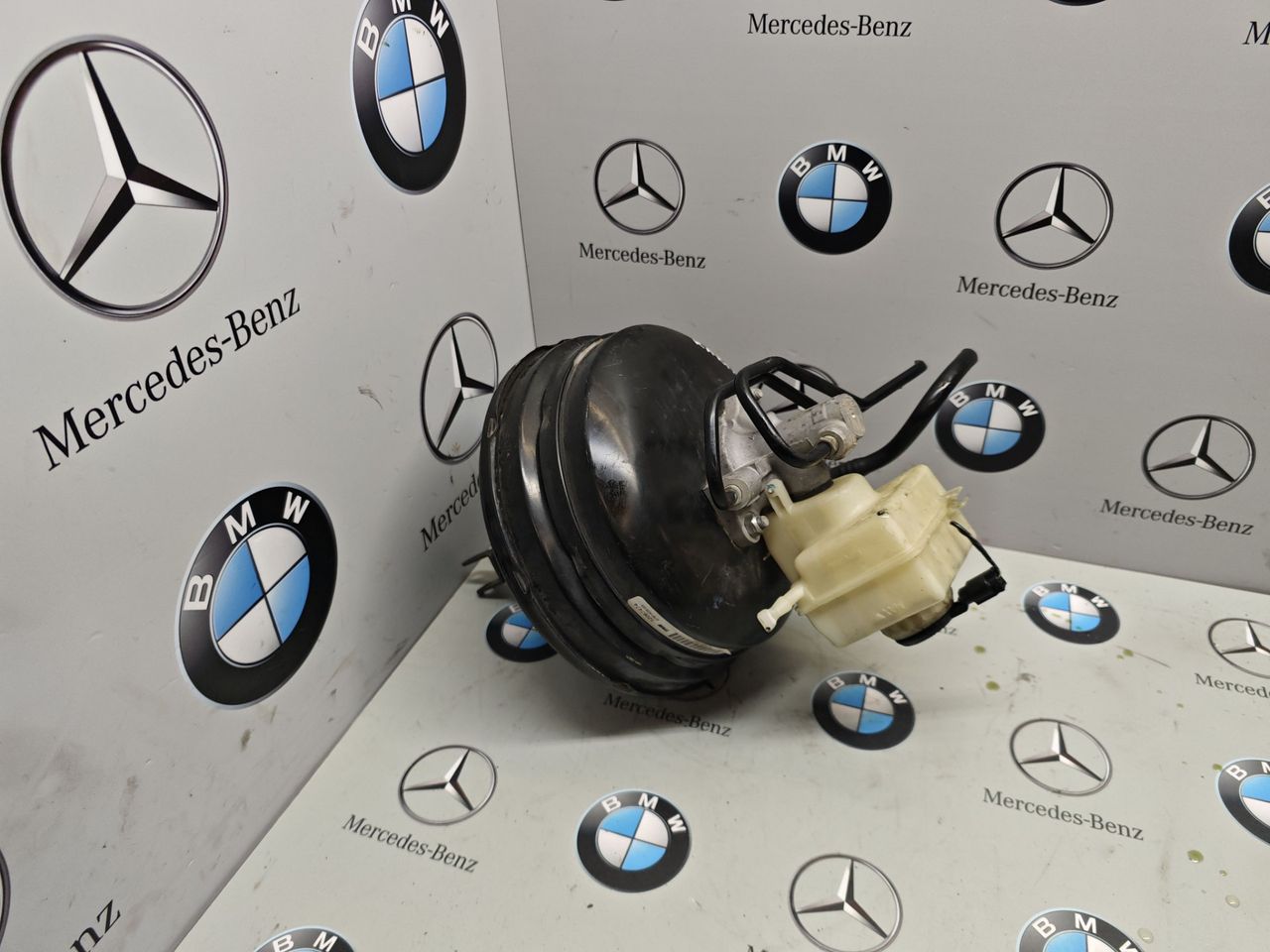 вакуумный усилитель тормозов BMW X5 E70 2009, 6791409
