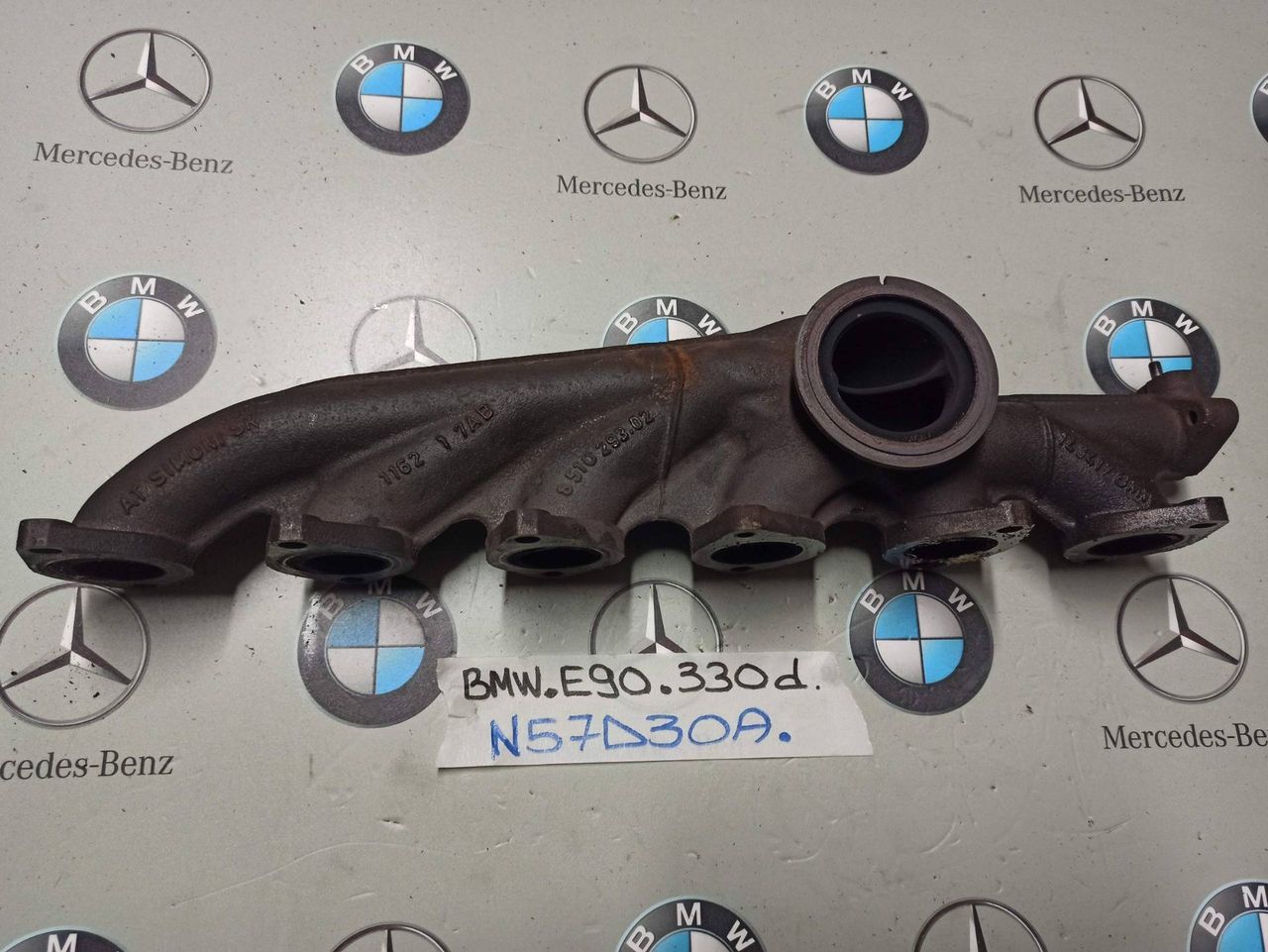 коллектор выпускной BMW 3 серия E90/E91 [рестайлинг] 2009, 3.0 л., N57 D30 A, дизель, 8510293