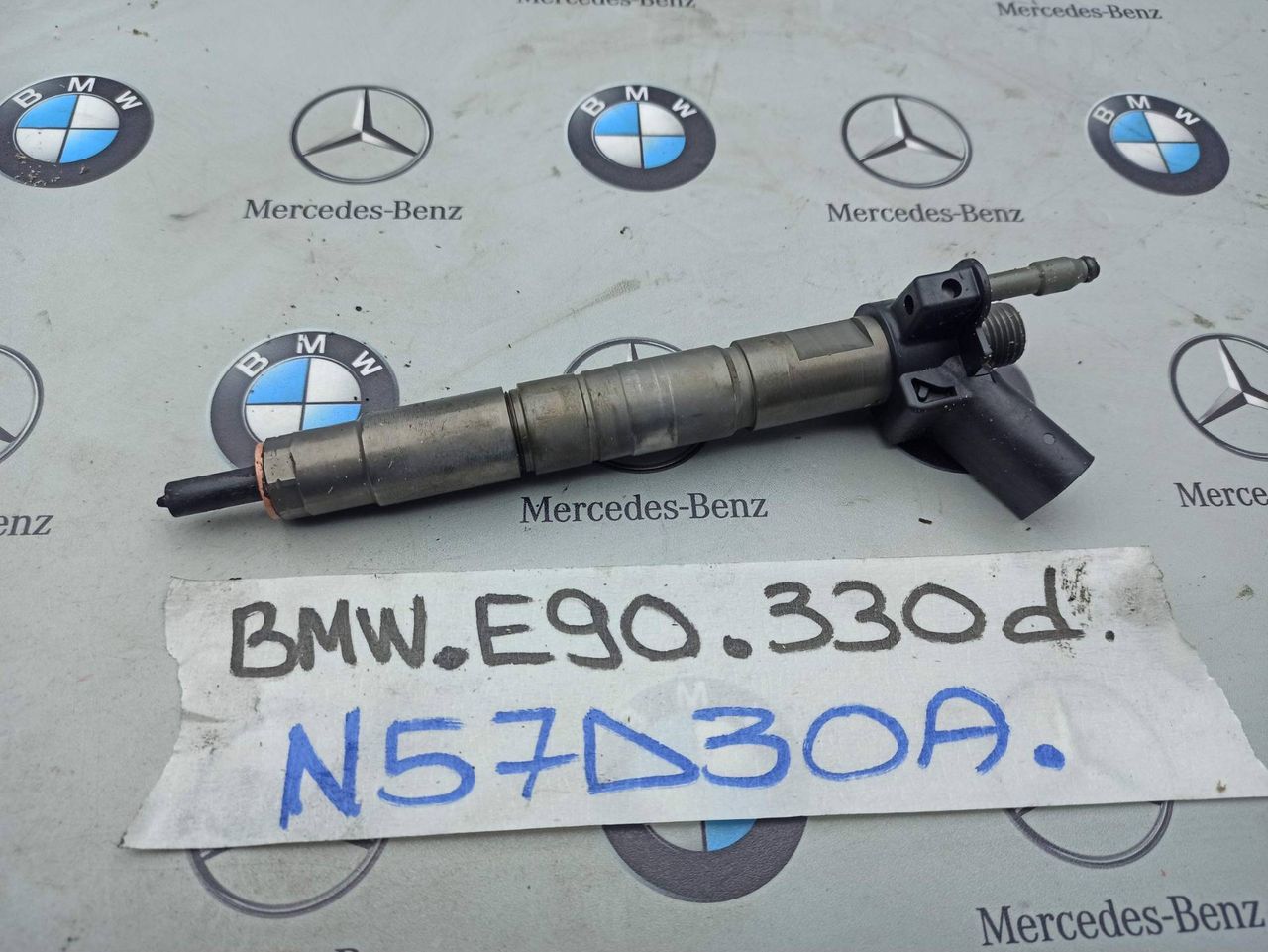 форсунка BMW 3 серия E90/E91 [рестайлинг] 2009, 3.0 л., N57 D30 A, дизель, 7805428