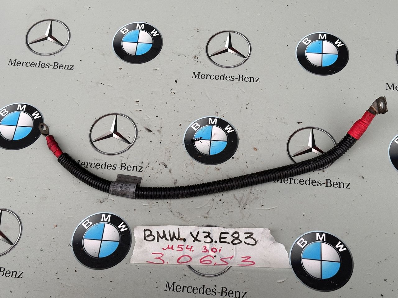 минусовой провод аккумулятора BMW X3 E83 [рестайлинг] 2006, 3.0 л., M54 B30 (306S3), бензин