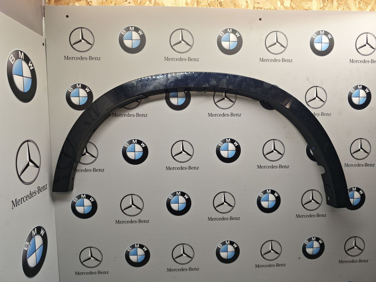 накладка колесной арки BMW X6 F16 2017, 8056552
