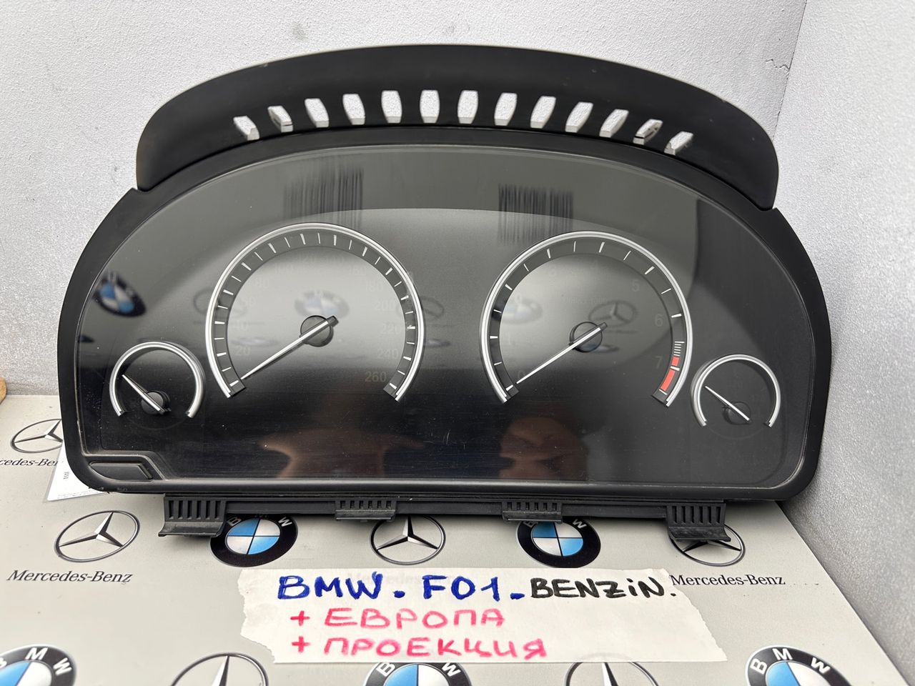 щиток приборов (приборная панель) BMW 7 серия F01/F02 2011, 4.4 л., N63 B44 A, бензин, 9232946, 0263687102