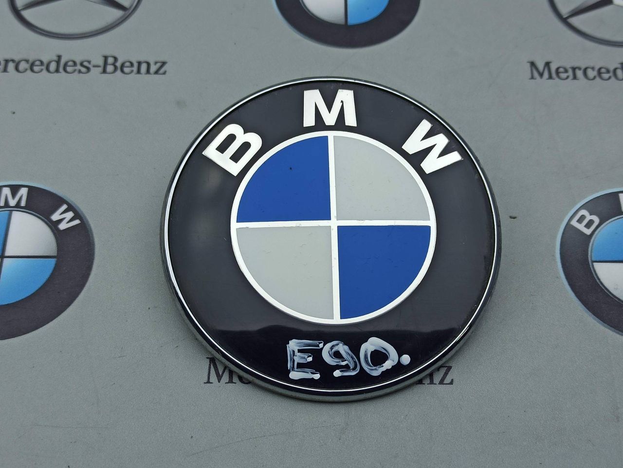 эмблема BMW 3 серия F30/F31 [рестайлинг] 2016, 8219237