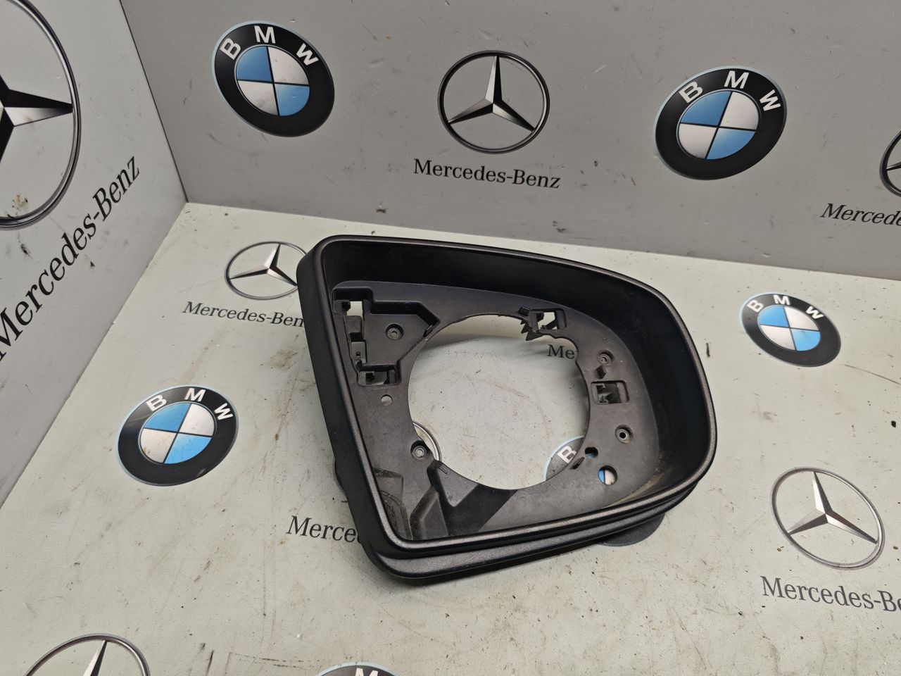 рамка зеркала правого BMW X5 E70 [рестайлинг] 2012