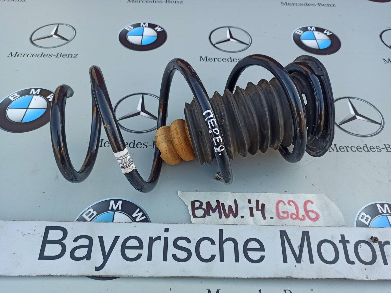 пружина передняя BMW i4 G26 2022, электро, АКПП