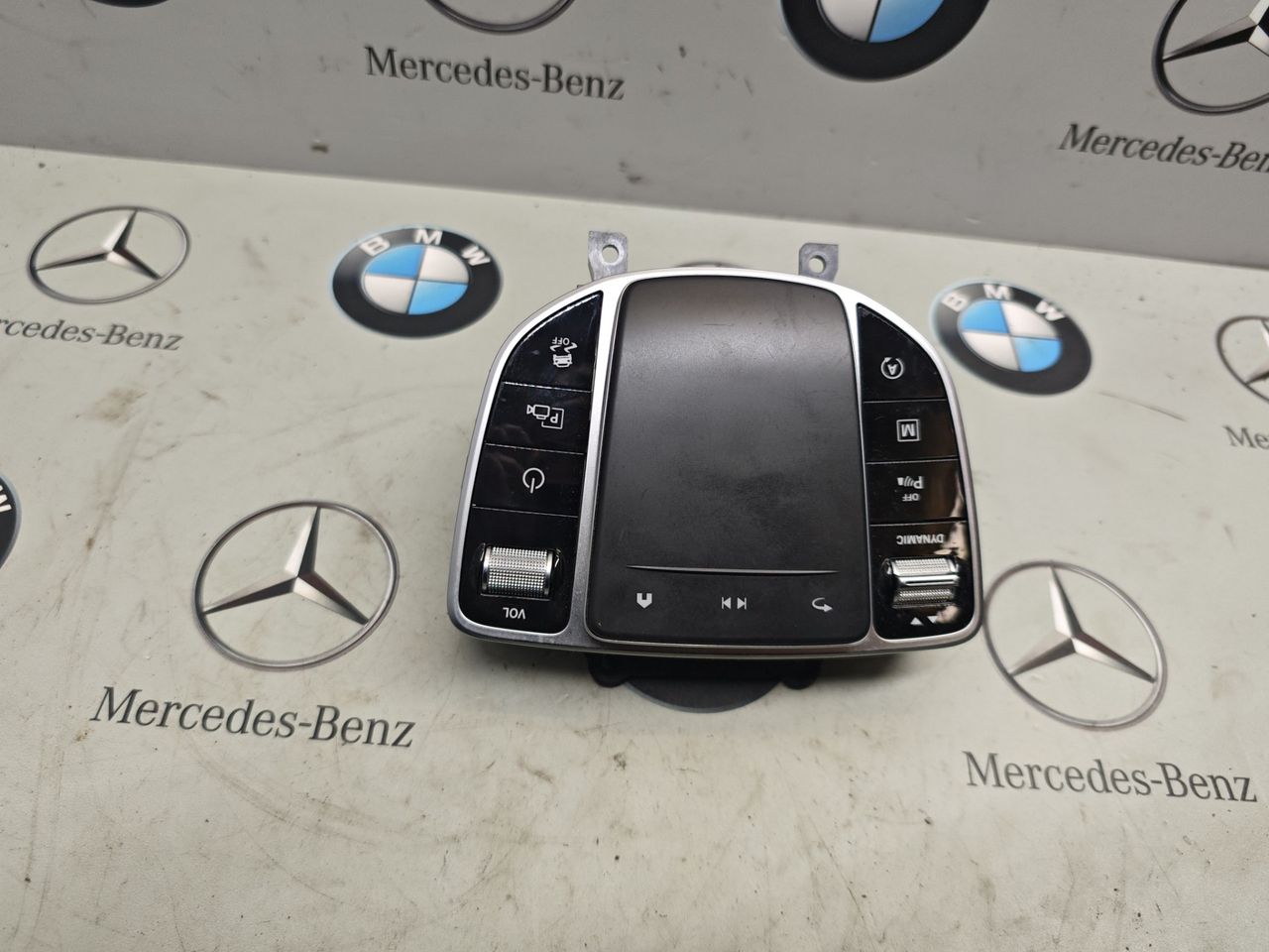 джойстик управления мультимедиа Mercedes-Benz GLC-Класс X253 [рестайлинг] 2020, 2.0 л., M264.920, бензин, полный привод, правый руль, A2539003604