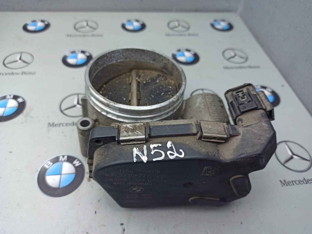 заслонка дроссельная BMW 3 серия E90/E91/E92/E93 2007, 3.0 л., бензин, 7556118