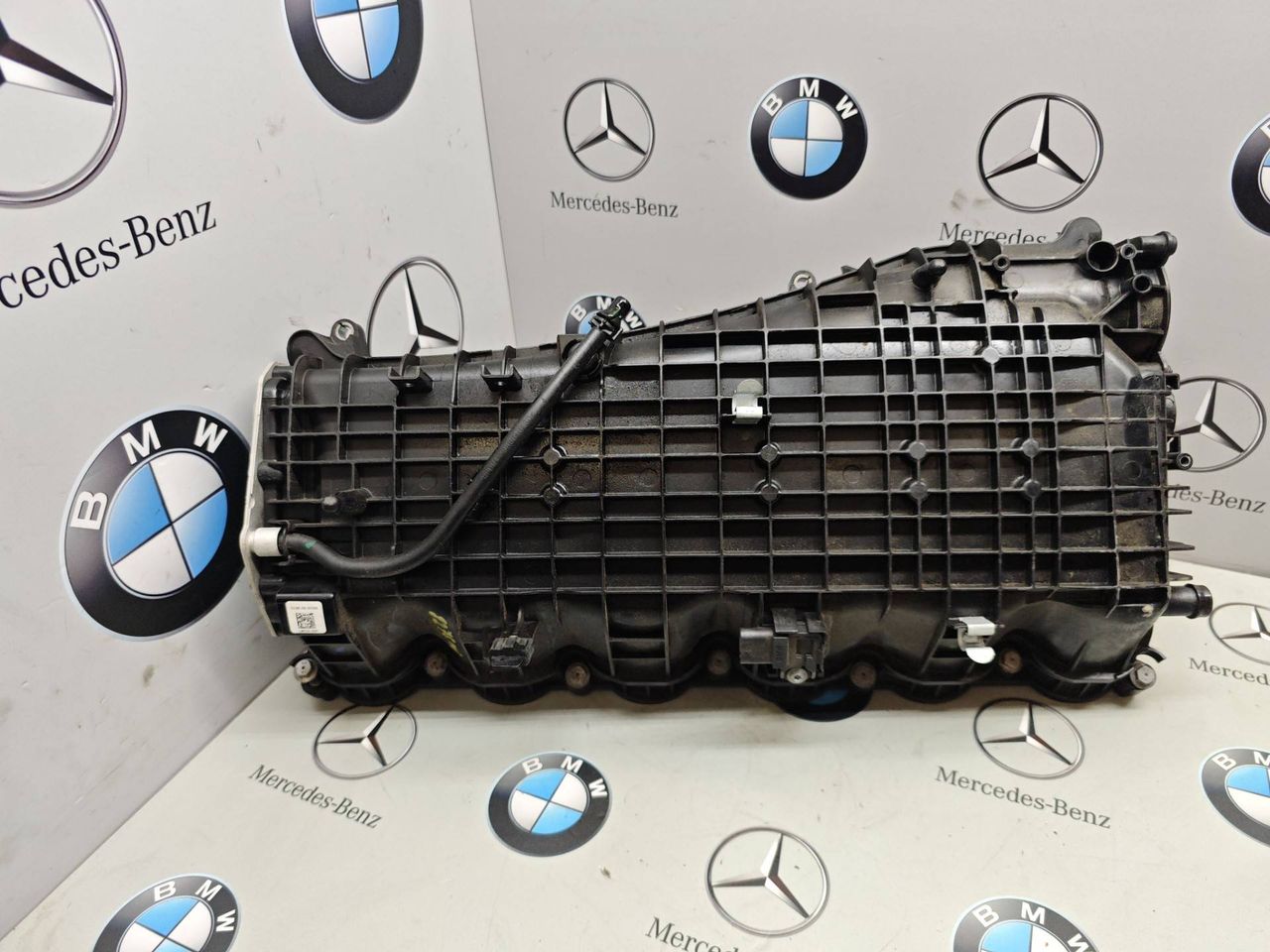 коллектор впускной BMW 6 GT G32 2019, 3.0 л., B58B30, бензин, 8603913