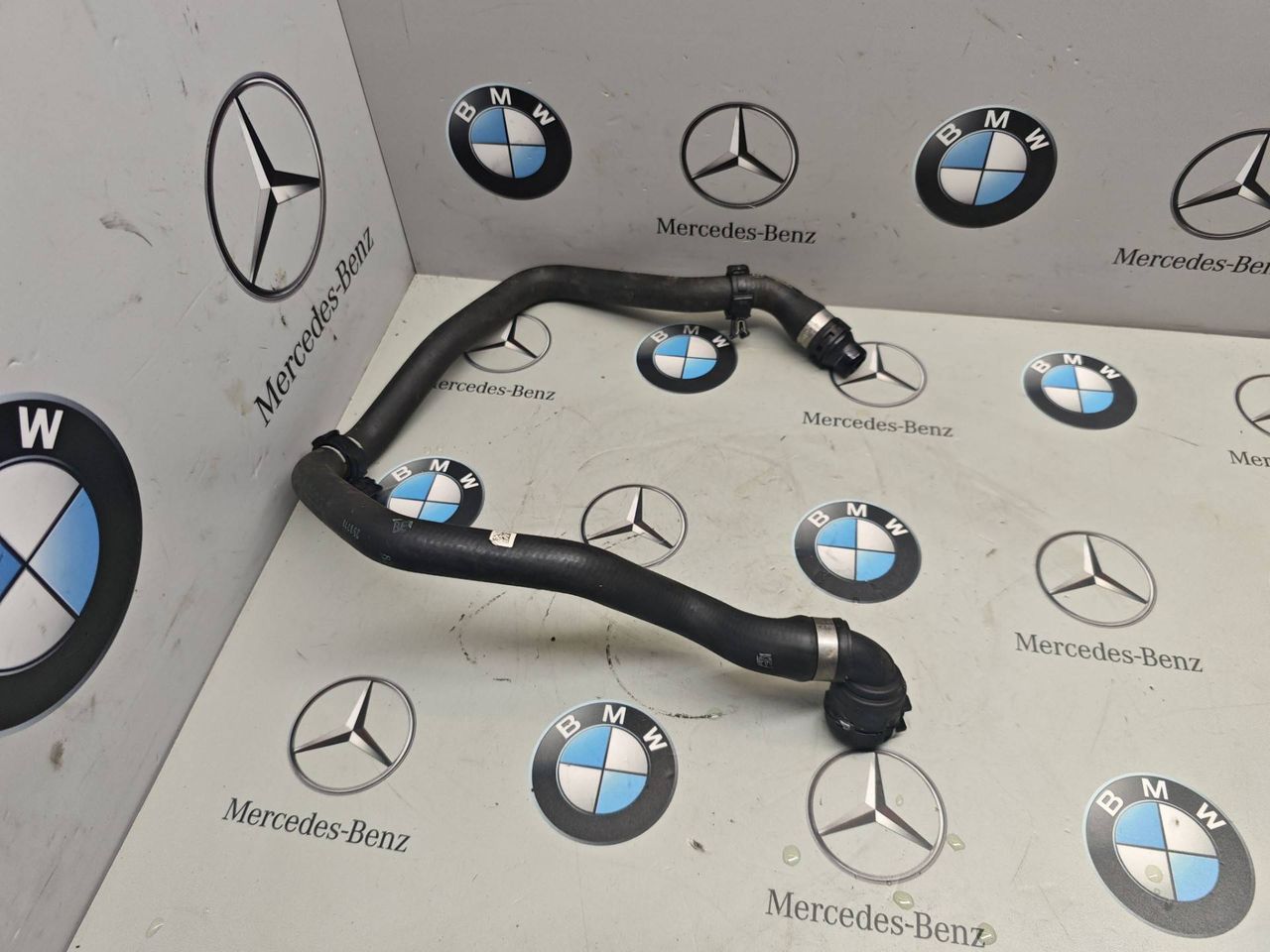 патрубок радиатора BMW 6 GT G32 2019, 3.0 л., B58B30, бензин, 8602649