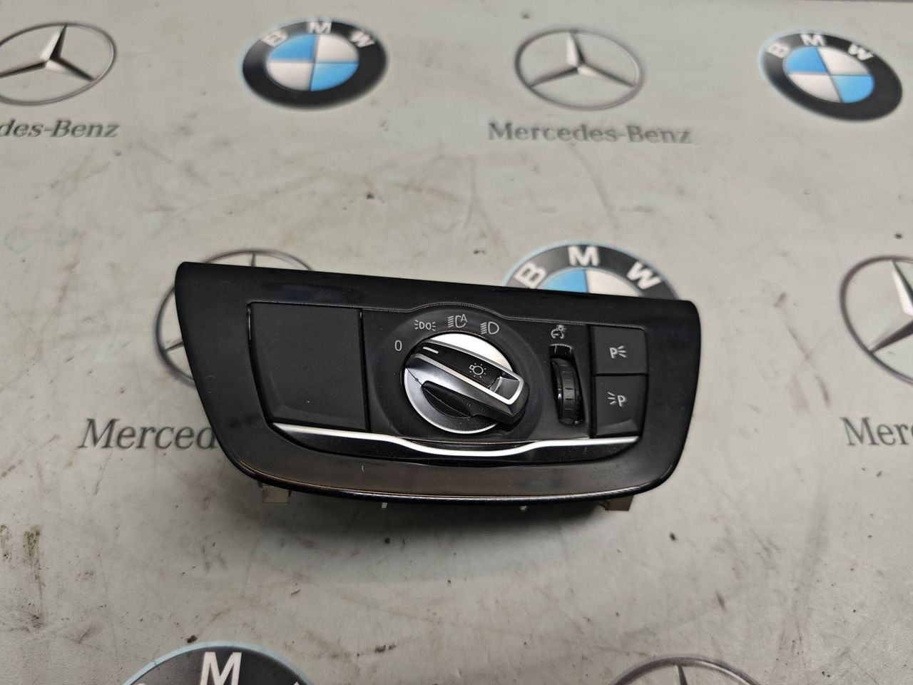 переключатель света BMW 6 GT G32 2019, 3.0 л., B58B30, бензин, 9493731