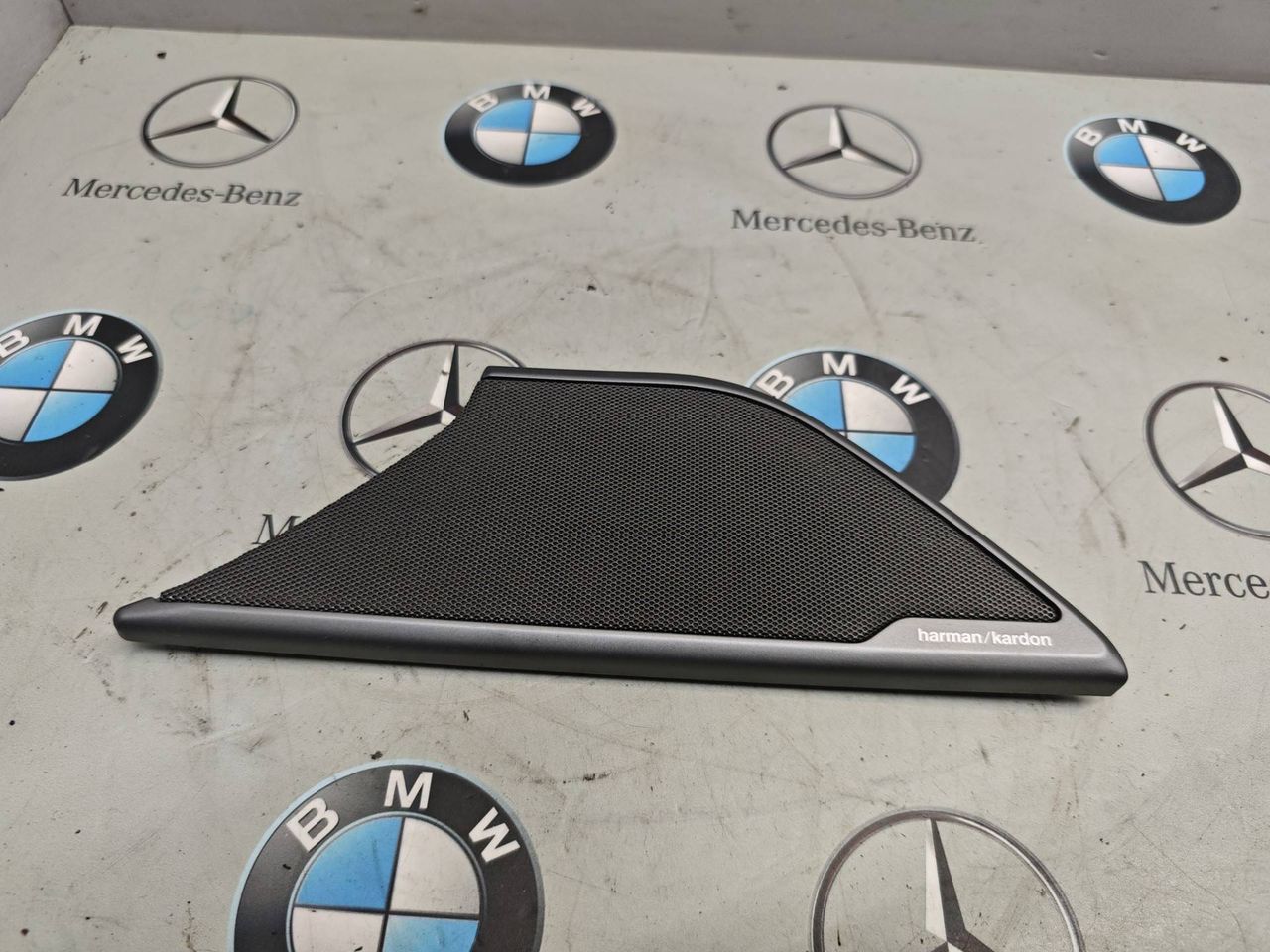 Накладка (сетка) динамика BMW 6 GT G32 2019, 3.0 л., B58B30, бензин, 2874797