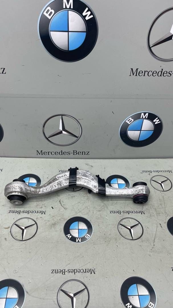 рычаг задний правый BMW 6 GT G32 2019, 3.0 л., B58B30, бензин, 33326861120, 6861120