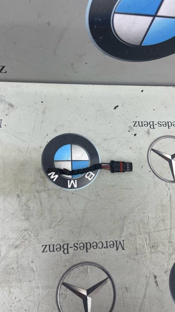 разъем (фишка) проводки BMW 5 серия F07/F10/F11 2011