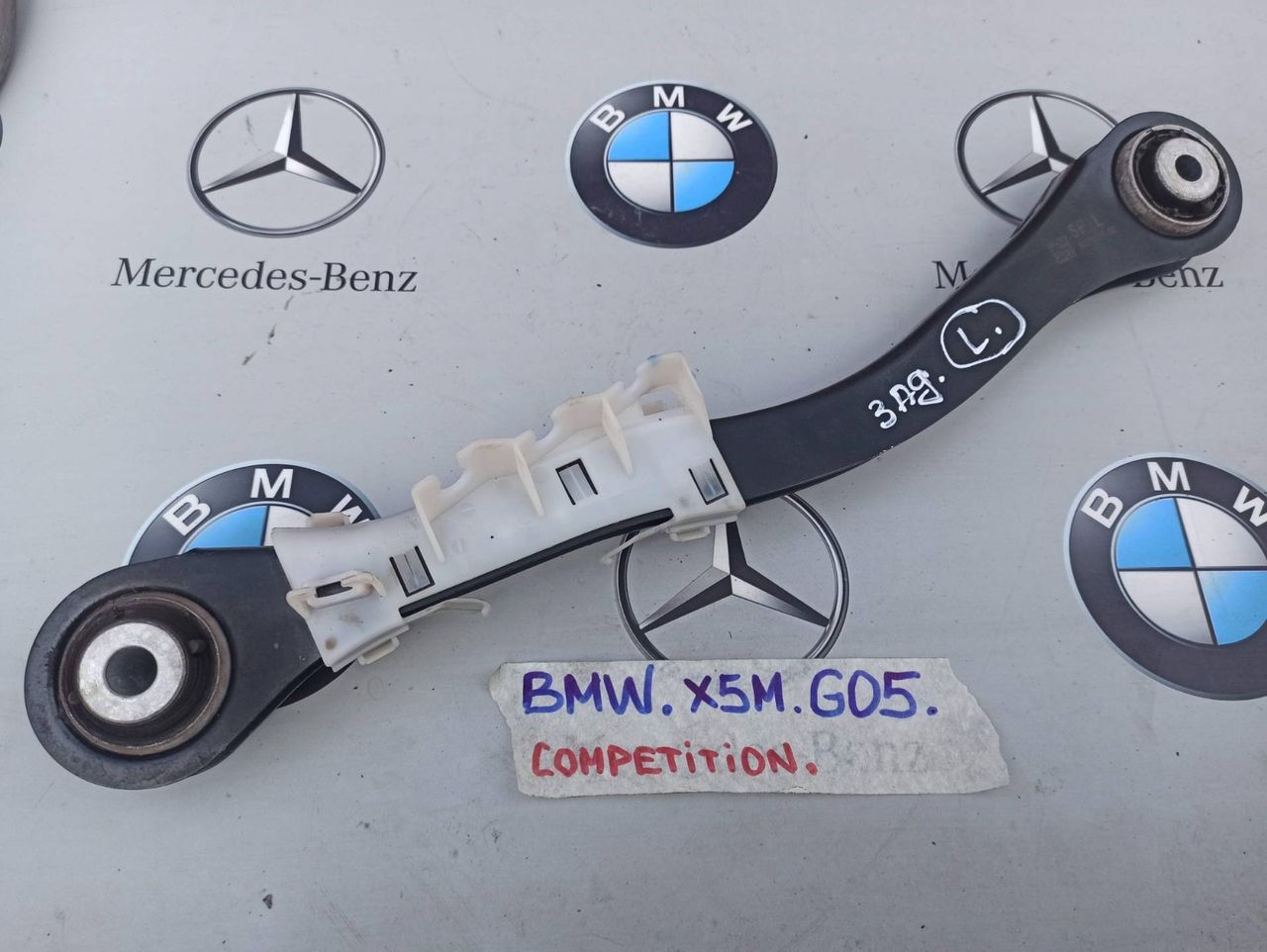 рычаг задний левый BMW X5 M F95 2021, 4.4 л., бензин, полный привод, 8091187