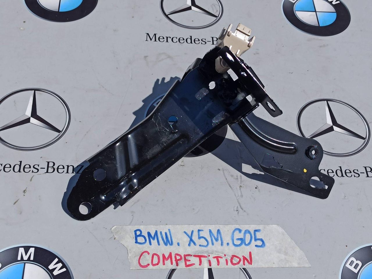 кронштейн (крепление) BMW X5 M F95 2021, 4.4 л., бензин, полный привод, 7449452