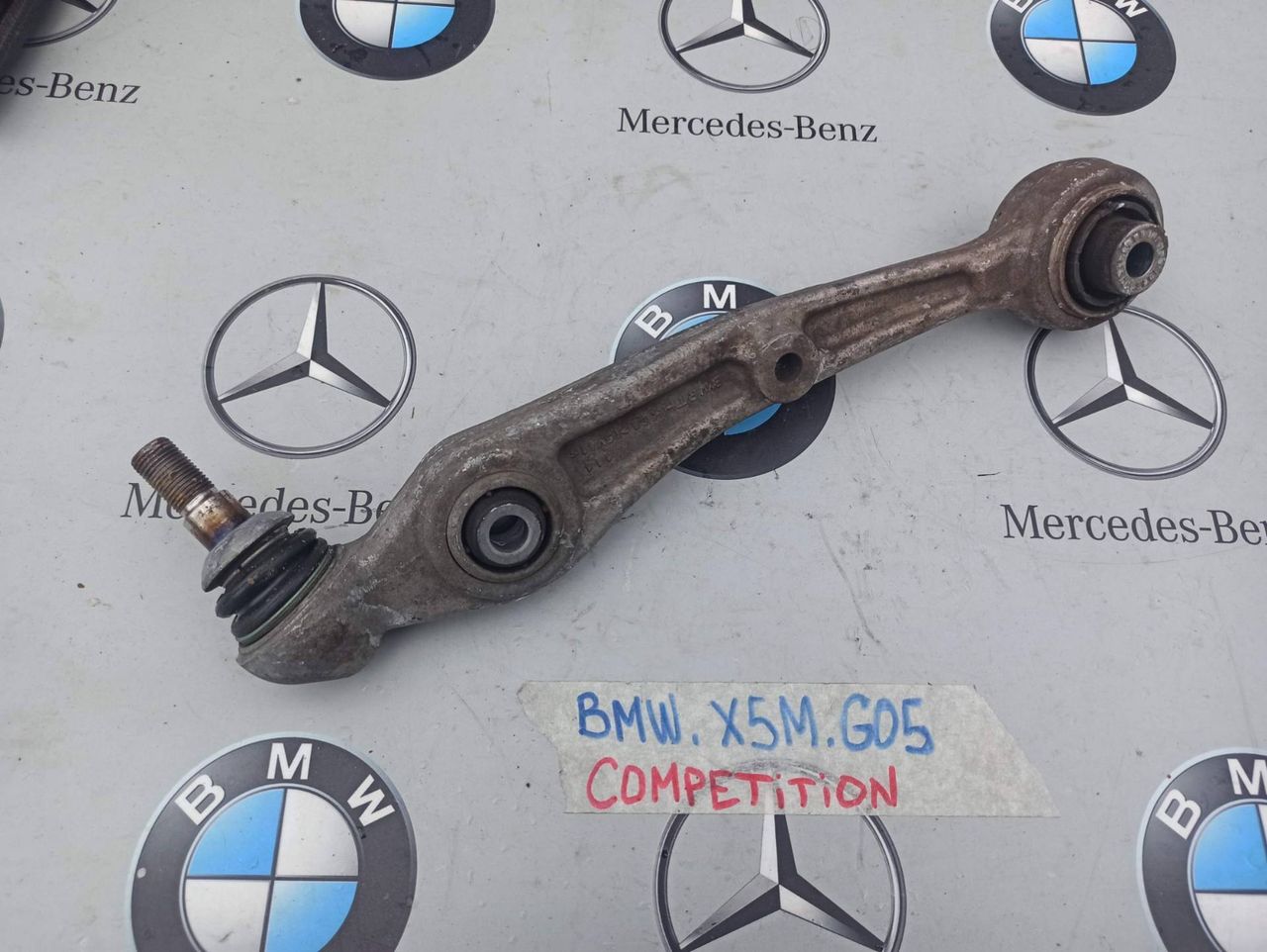 рычаг передний правый BMW X5 M F95 2021, 4.4 л., бензин, полный привод