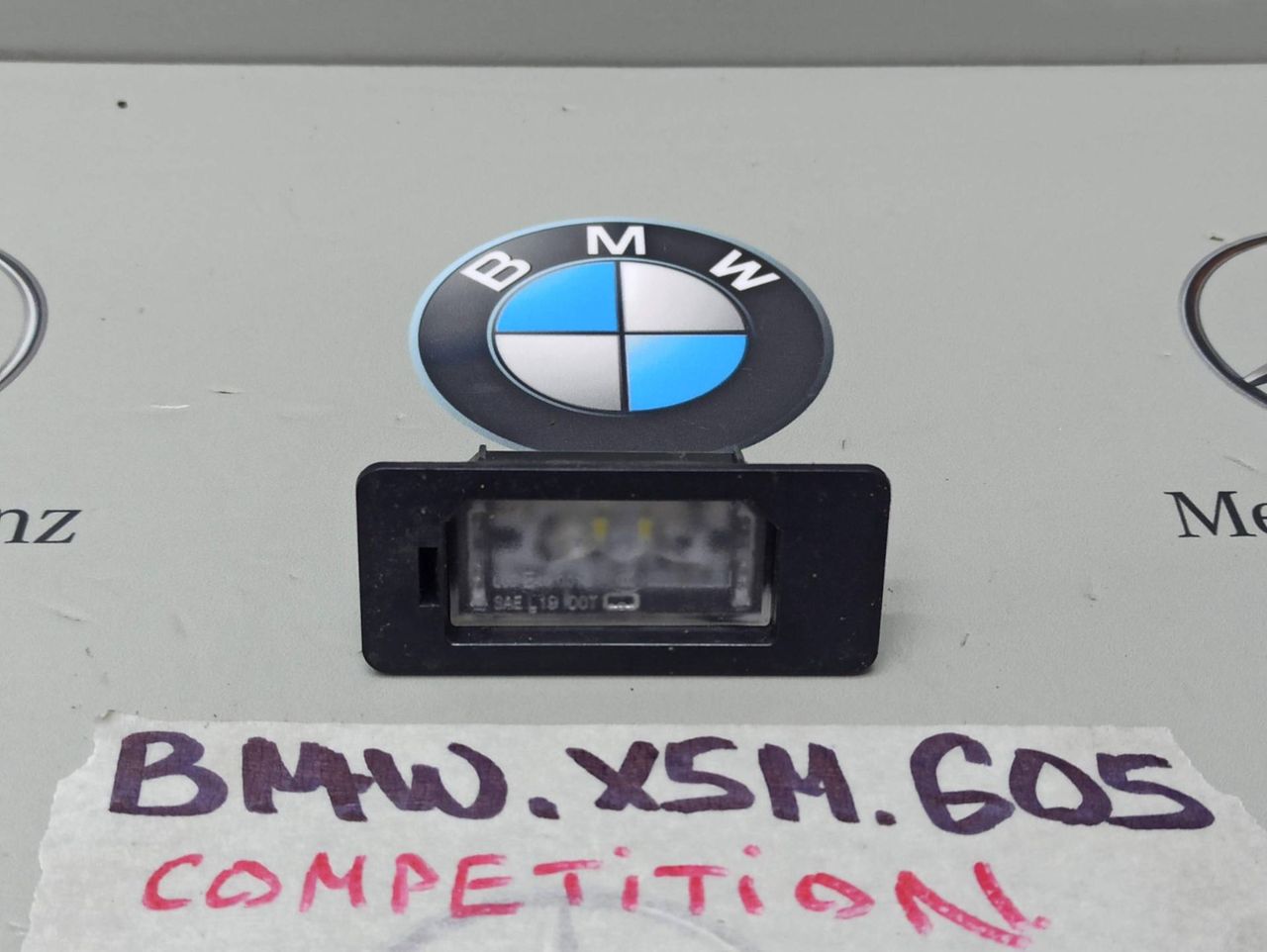 подсветка номера BMW X5 M F95 2021, 4.4 л., бензин, полный привод, 9481841
