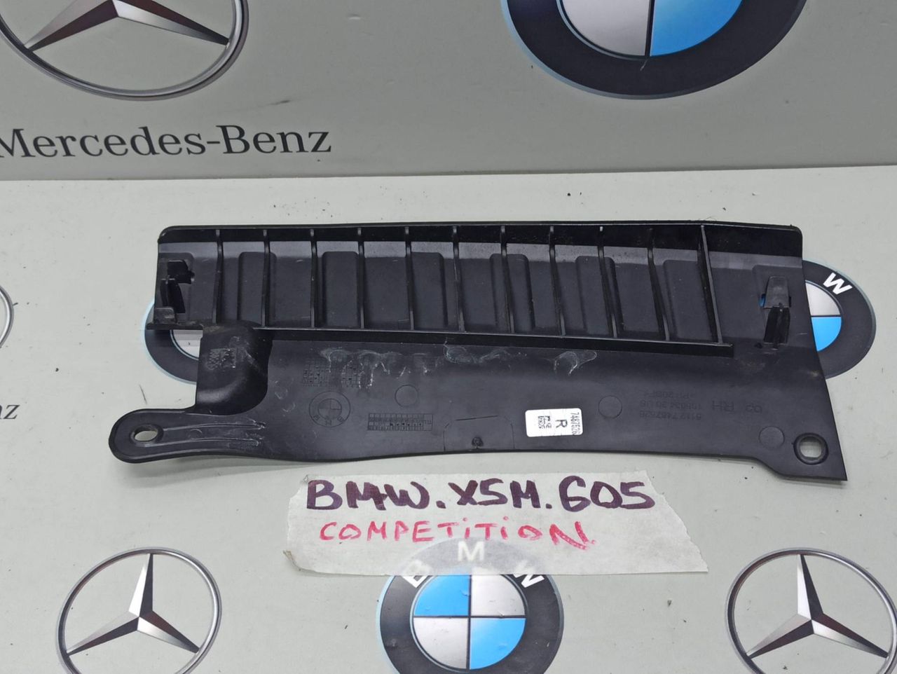 Крепление бампера заднего BMW X5 M F95 2021, 4.4 л., бензин, полный привод, 7487526