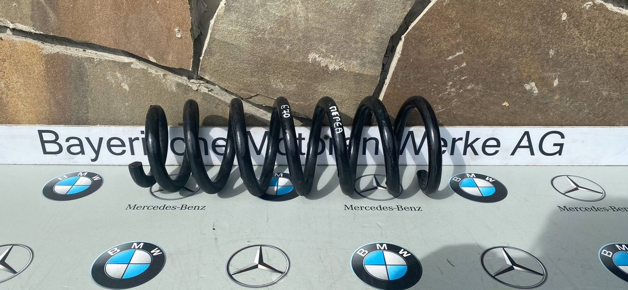 пружина передняя BMW X5 E70 [рестайлинг] 2012, 3.0 л., N57 D30 A, дизель