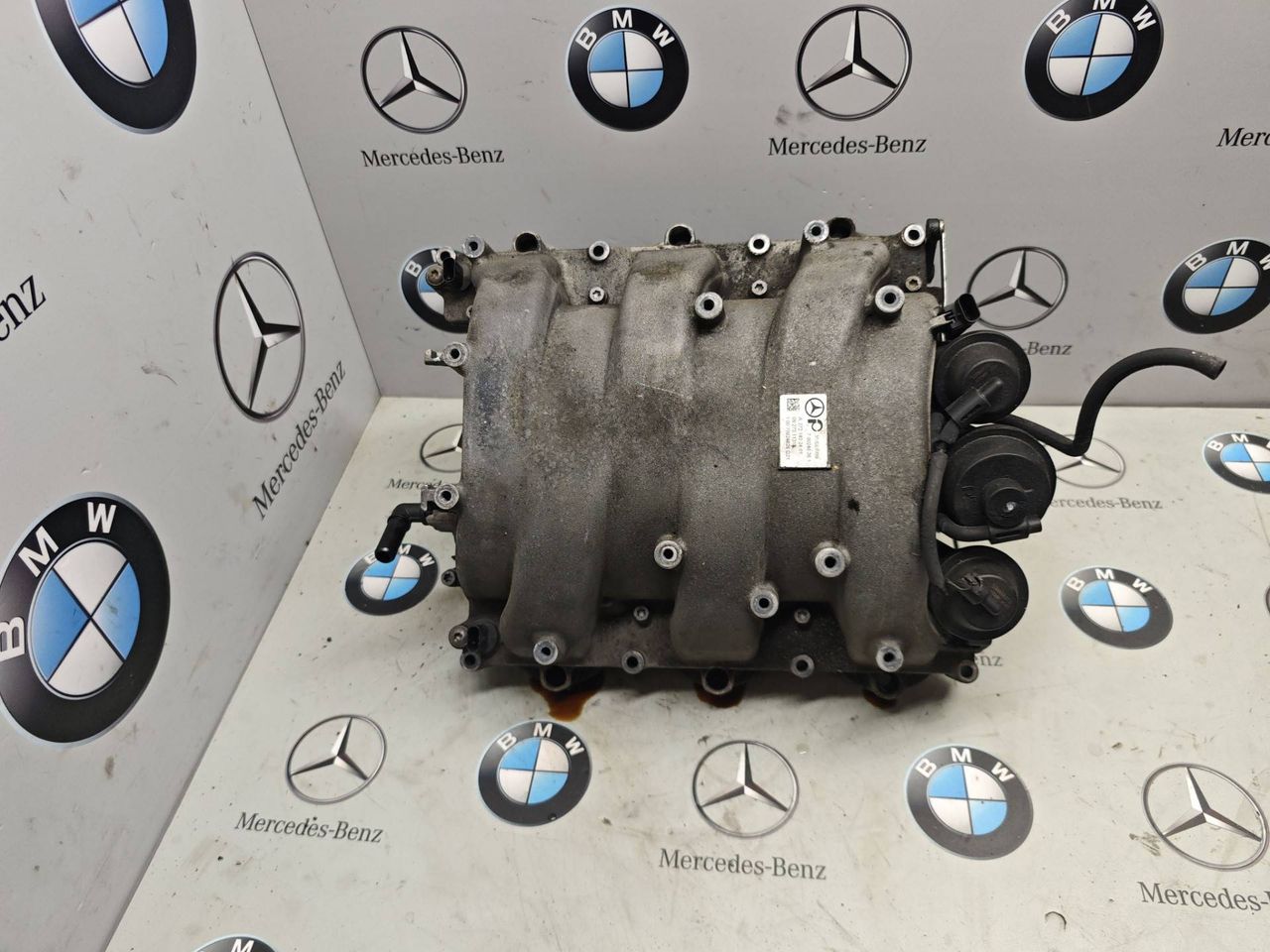 коллектор впускной Mercedes-Benz E-Класс W212/S212/C207/A207 2010, 3.5 л., M 272.980, бензин, A2721402401