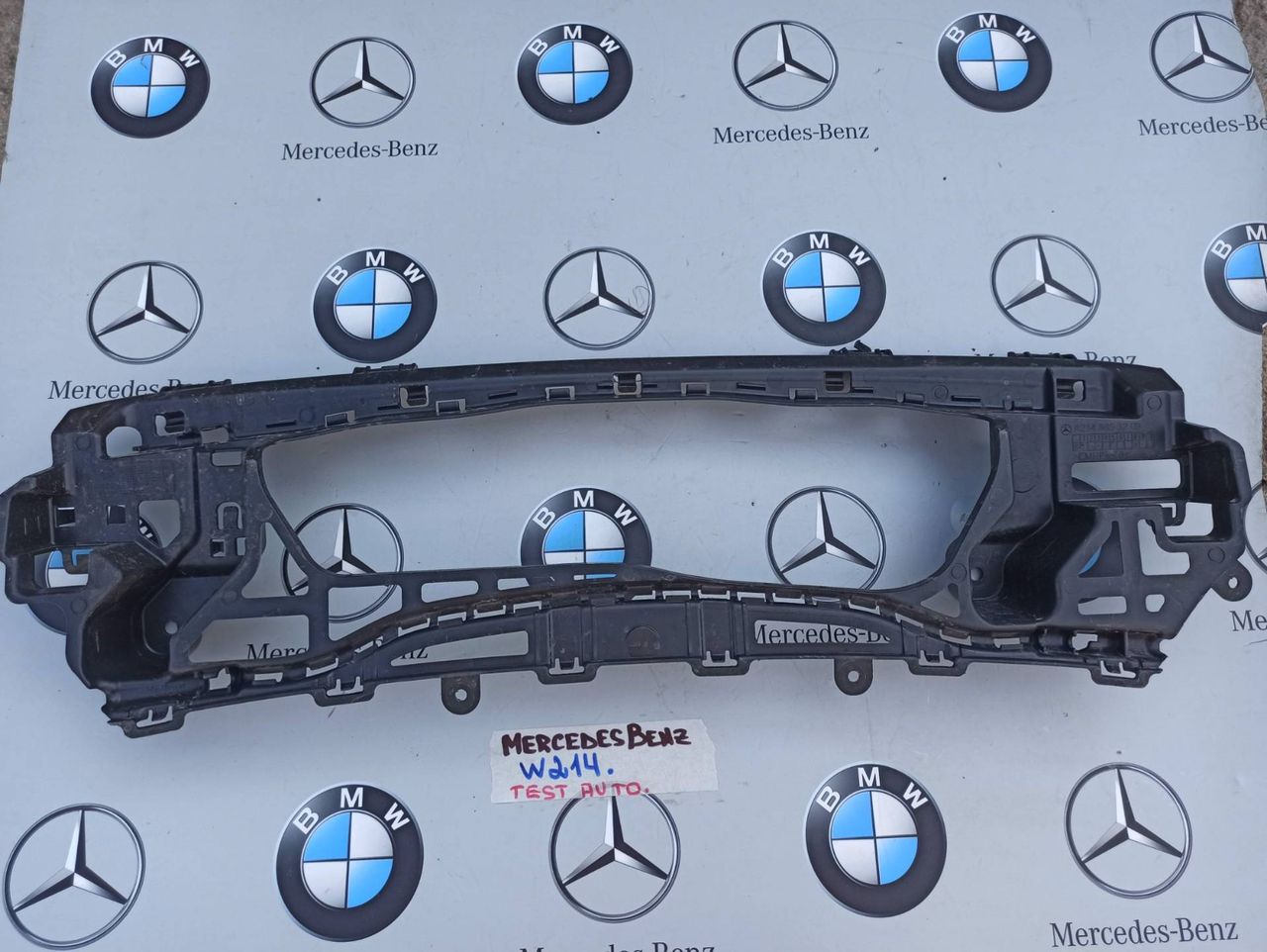 крепление бампера Mercedes-Benz E-Класс W214 2025, 2.0 л., дизель, A2148853203