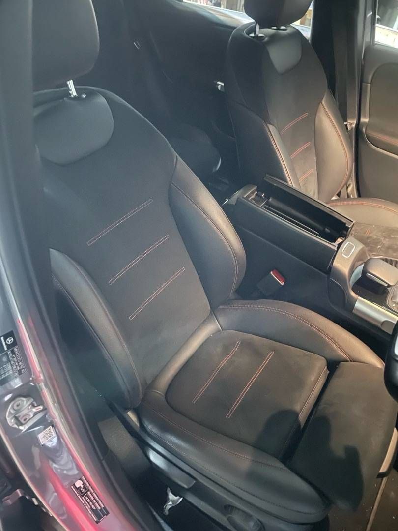 Mercedes-Benz GLB-Класс 2022