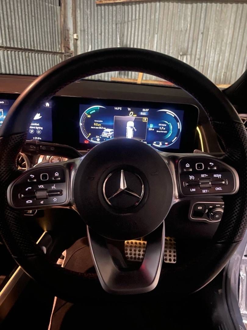 Mercedes-Benz GLB-Класс 2022