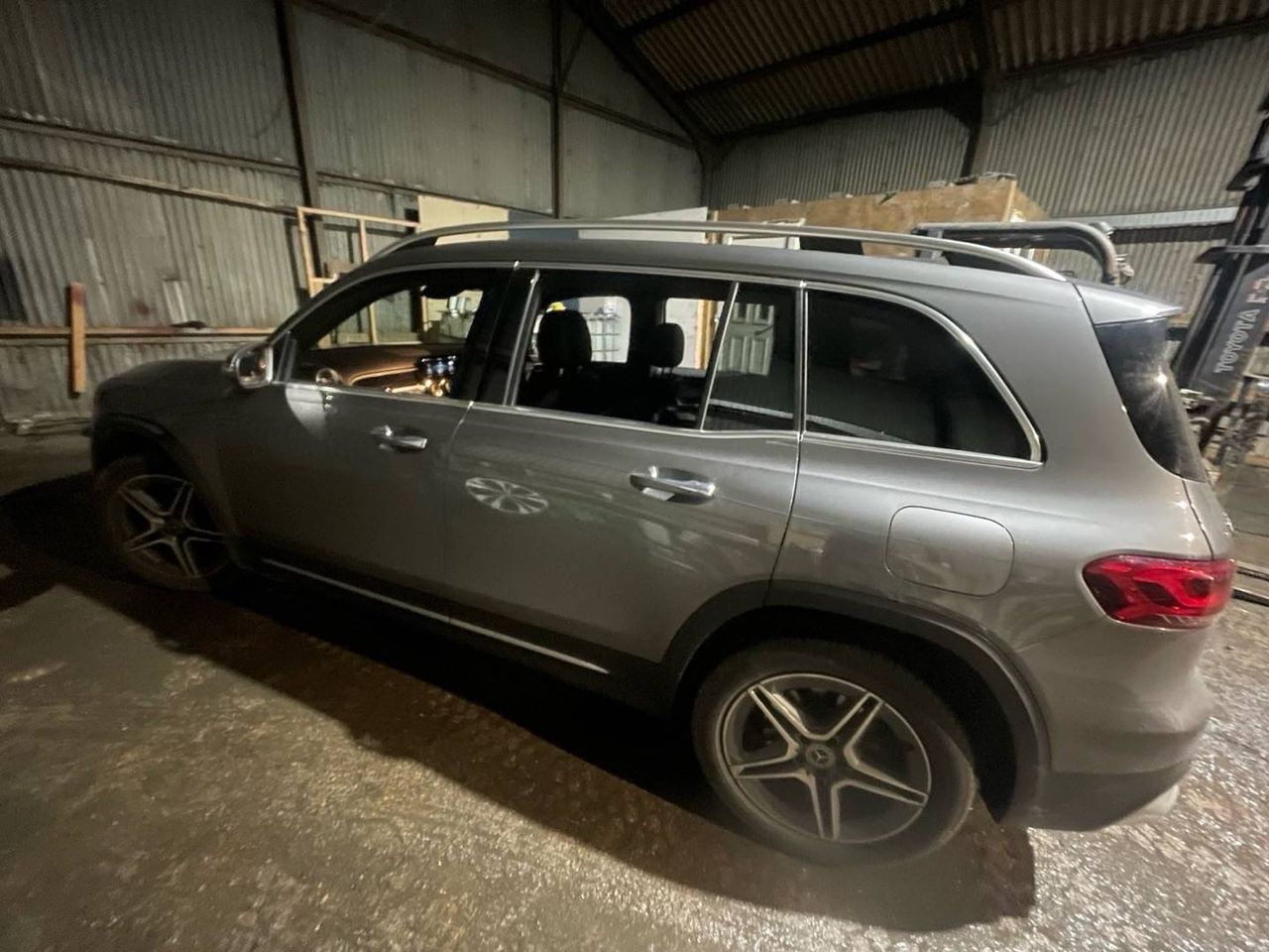 Mercedes-Benz GLB-Класс 2022