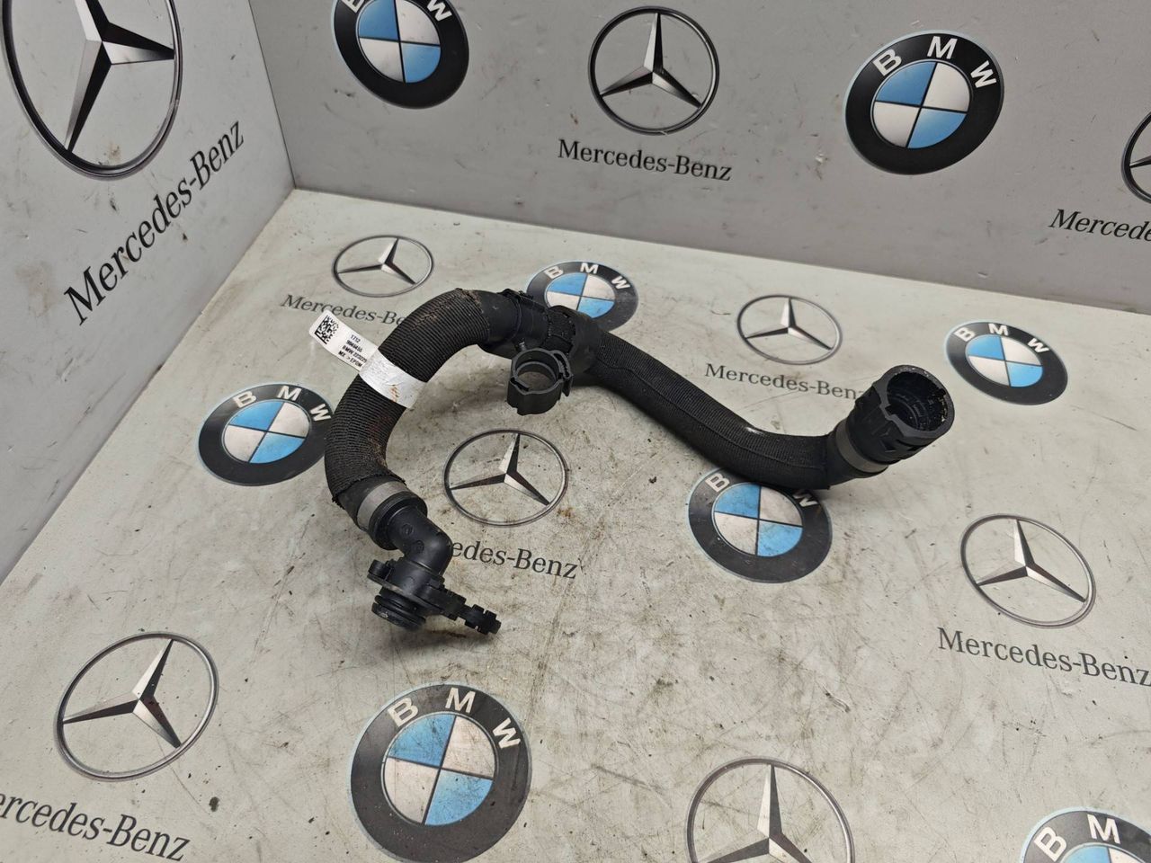 патрубок радиатора BMW X5 G05 [рестайлинг] 2025, 3.0 л., бензин, 9846455