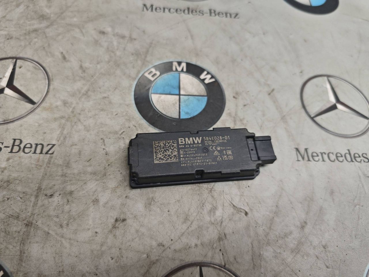 антенна BMW X5 G05 [рестайлинг] 2025, 3.0 л., бензин, 5B4E028