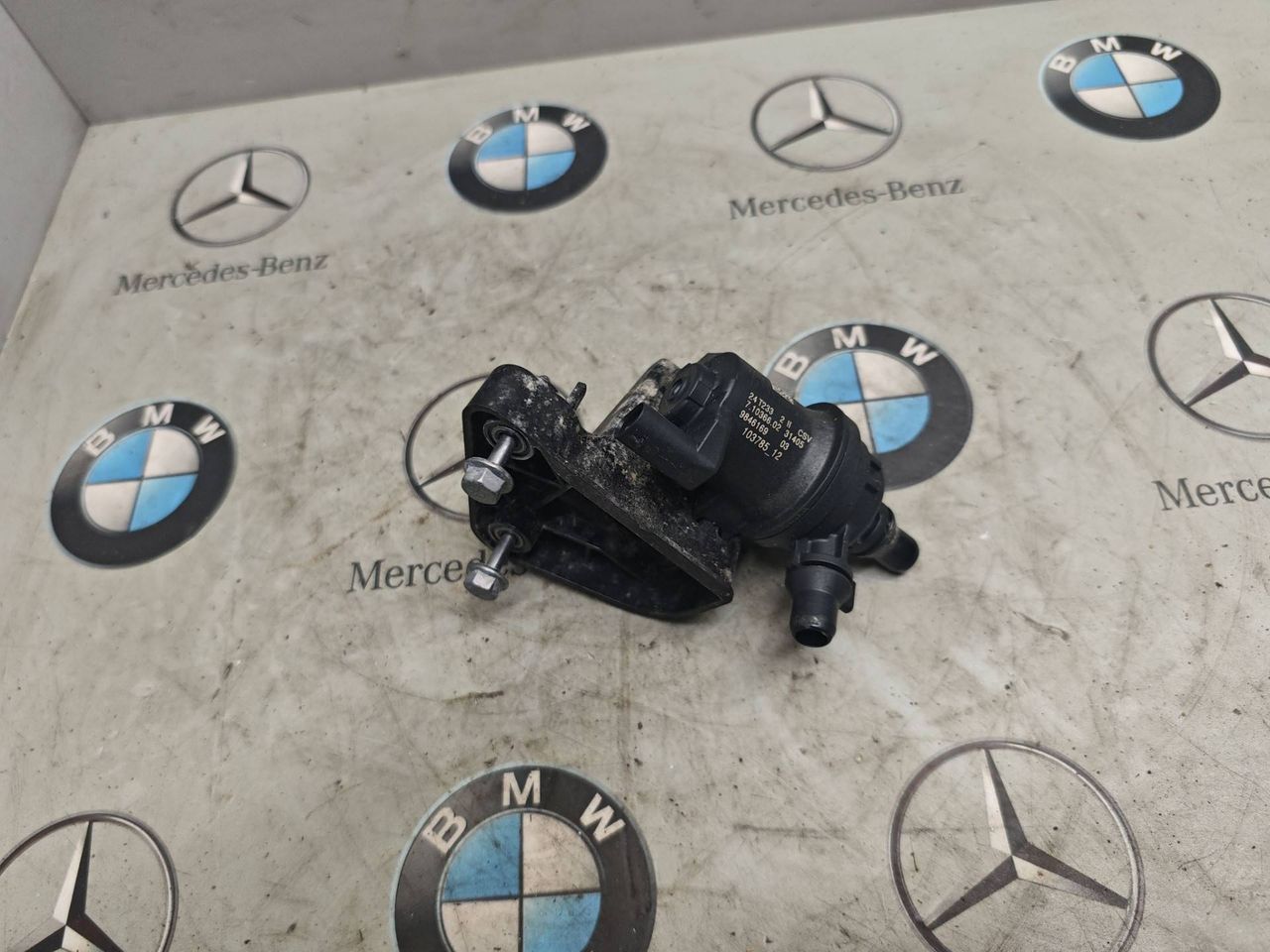насос антифриза дополнительный BMW X5 G05 [рестайлинг] 2025, 3.0 л., бензин, 9846169