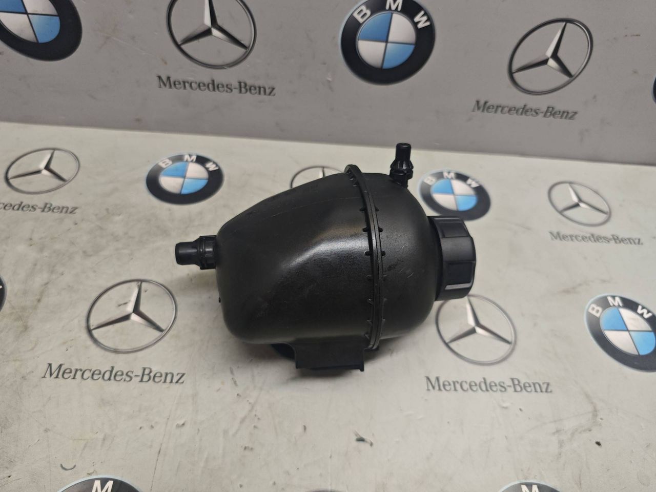 бачок расширительный BMW X5 G05 [рестайлинг] 2025, 3.0 л., бензин, 8610661