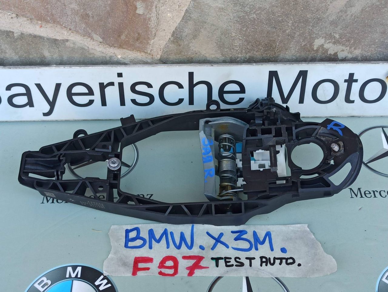 скелет ручки двери задней правой BMW X3 M F97 [рестайлинг] 2024, 3.0 л., бензин, 9881776