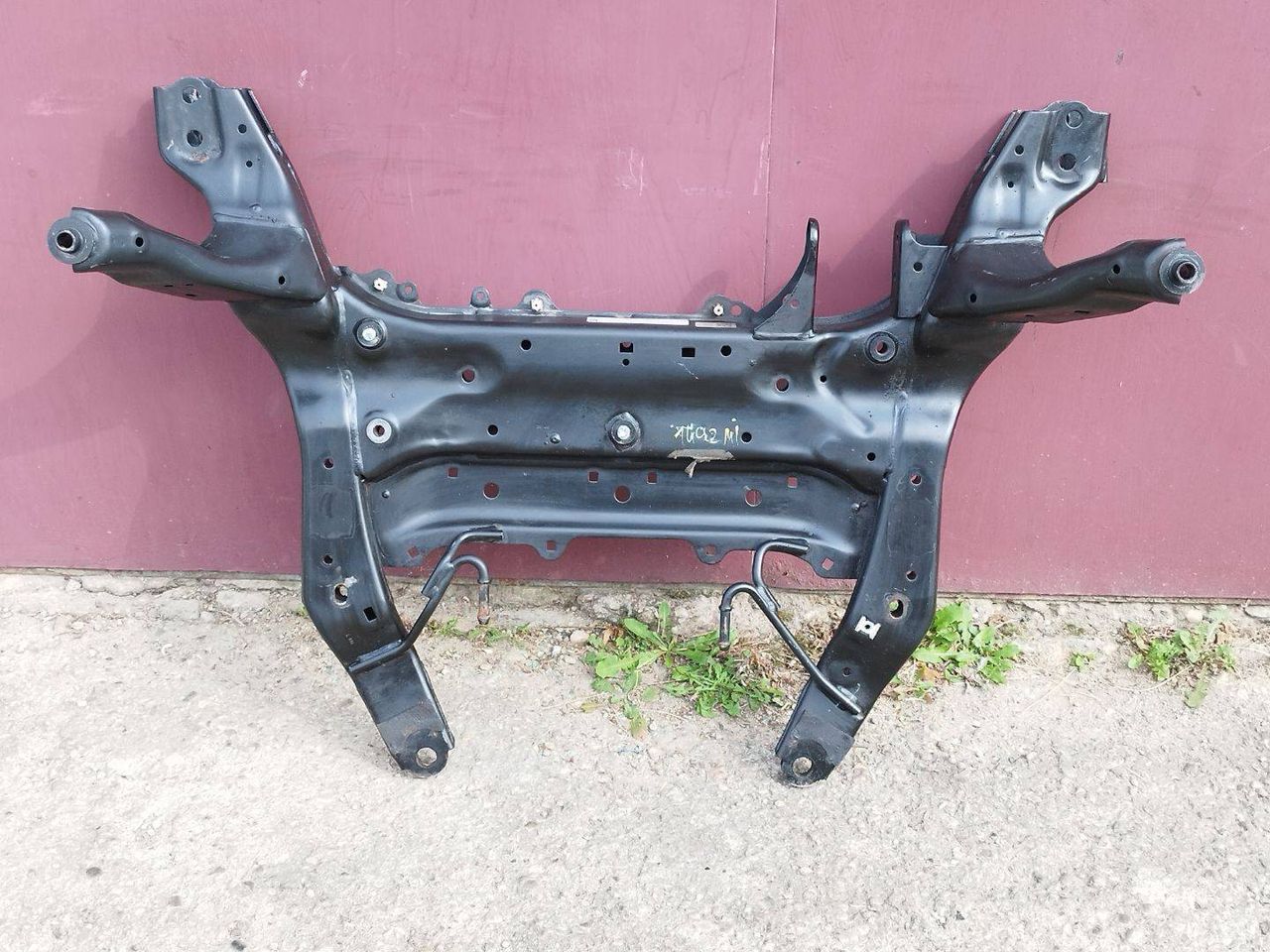 балка подвески передняя (подрамник) BMW X1 F48 2018, 2.0 л., бензин, АКПП, 6872729