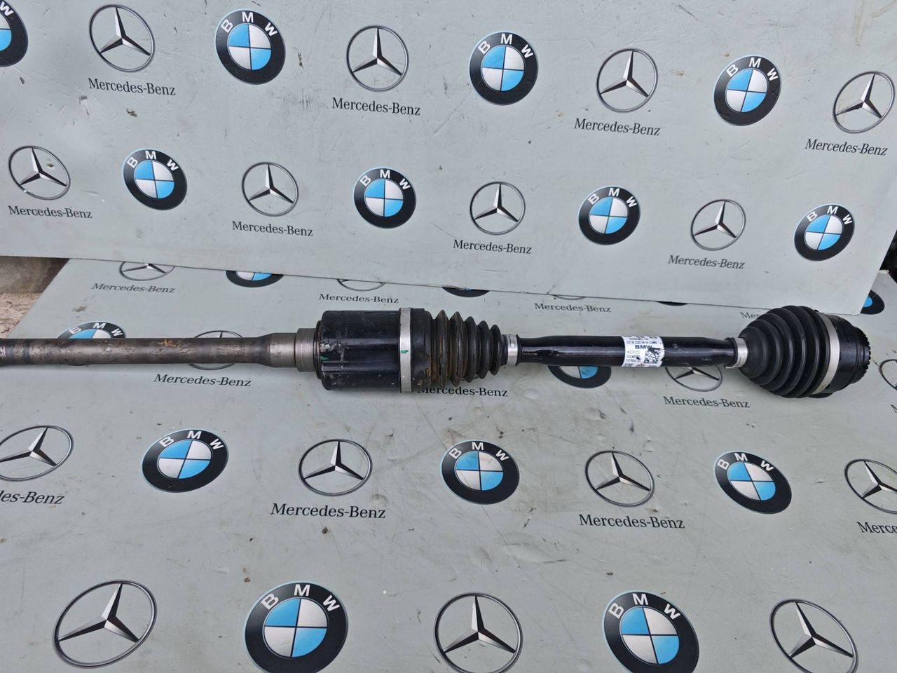 полуось передняя правая (приводной вал, ШРУС) BMW X5 G05 [рестайлинг] 2024, бензин, 8486202