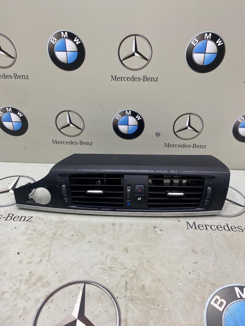 дефлектор обдува салона BMW X3 F25 2011, 3.0 л., N52 B30, бензин
