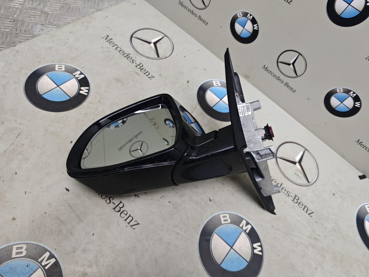 зеркало наружное левое BMW X6 G06 [рестайлинг] 2024, 3.0 л., бензин, 475