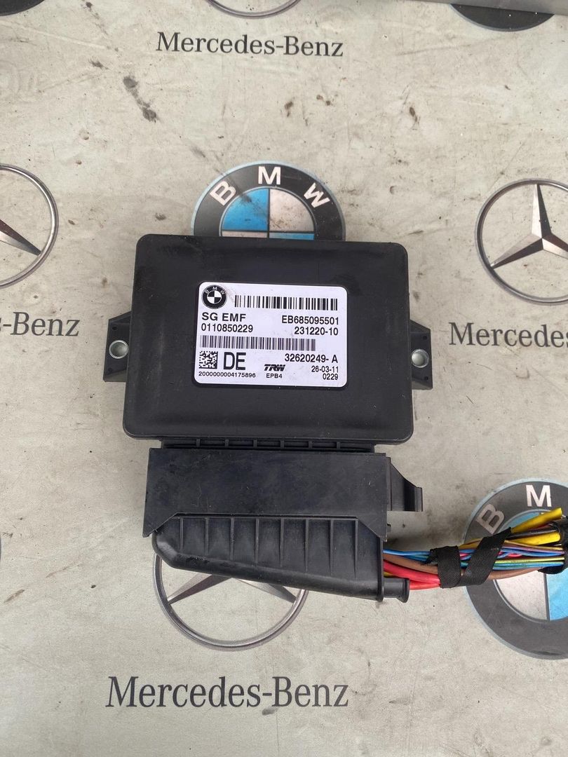 блок управления ручником BMW X3 F25 2011, 3.0 л., N52 B30, бензин, 6850955