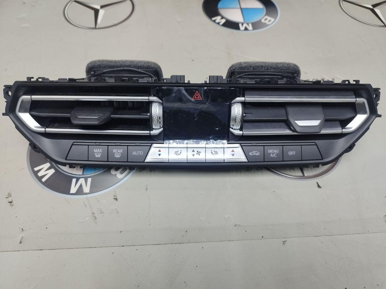блок управления печки / климат-контроля BMW X3 G01 [рестайлинг] 2024, 2.0 л., бензин, 9855412