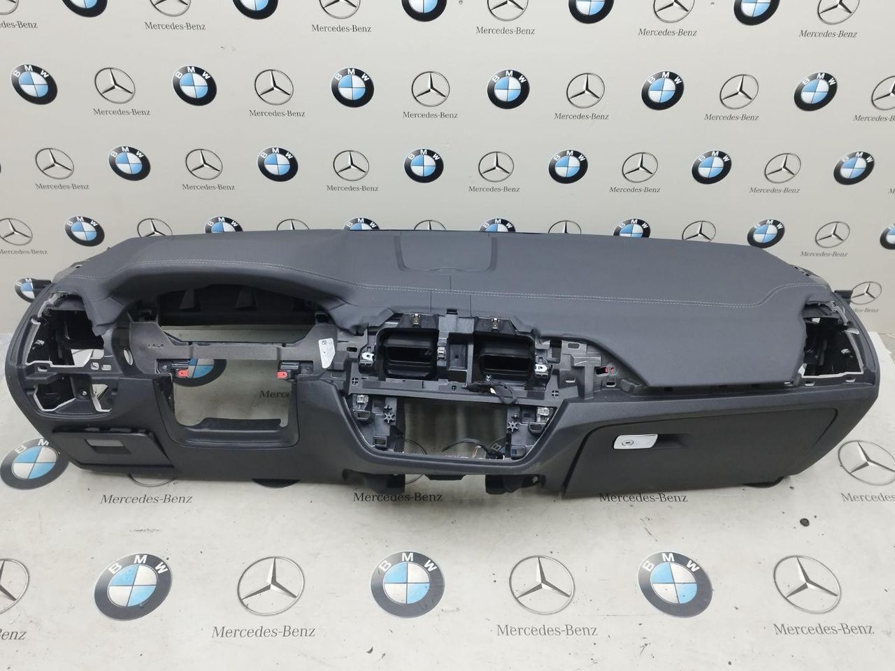 панель передняя салона (торпедо) BMW X4 G02 [рестайлинг] 2024