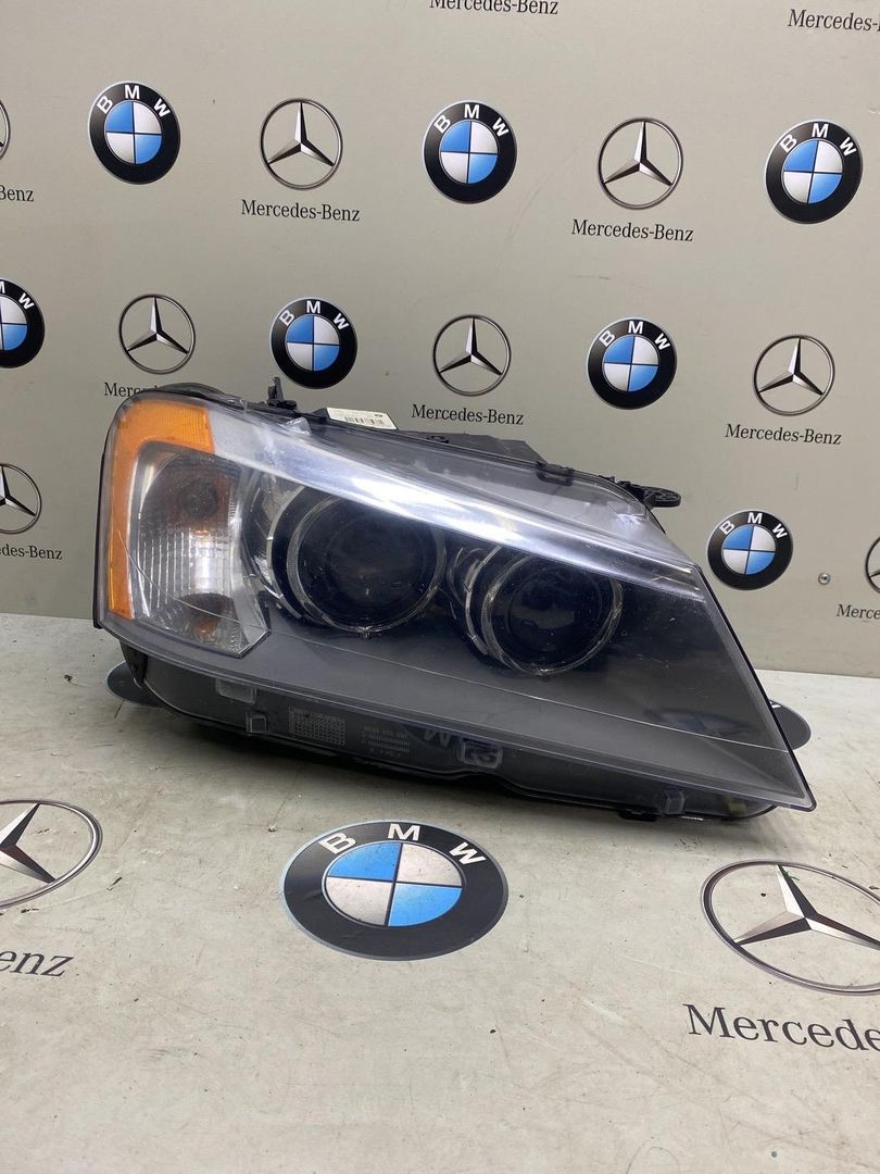 фара правая BMW X3 F25 2011, 3.0 л., N52 B30, бензин, 7219622