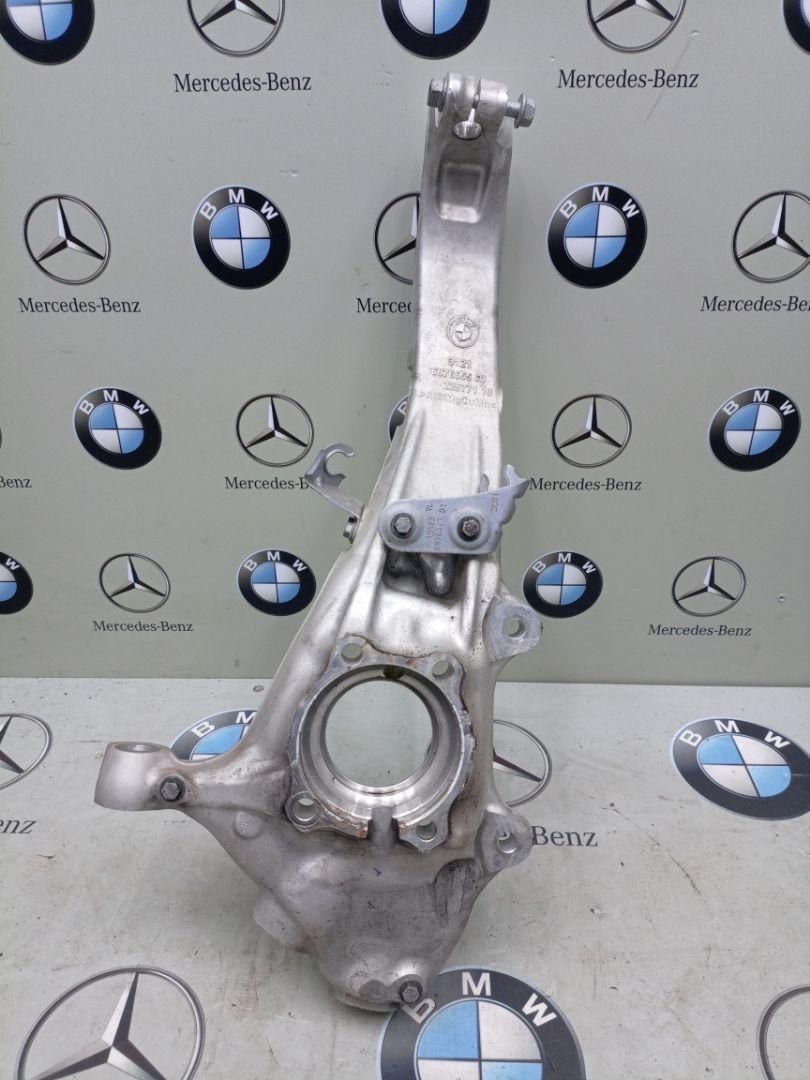 кулак поворотный левый BMW X6 G06 [рестайлинг] 2024, 3.0 л., бензин, 475, 6876655