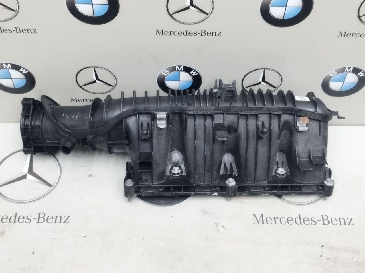 коллектор впускной BMW X1 F48 2018, 2.0 л., бензин, АКПП, 7617500